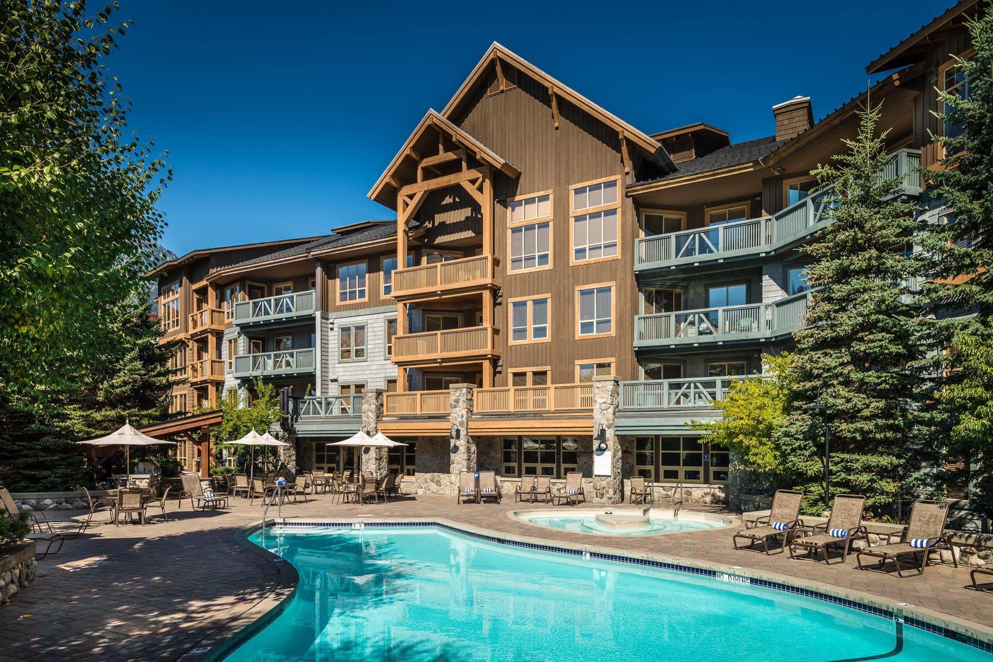 Legends Aparthotel Whistler Exterior photo